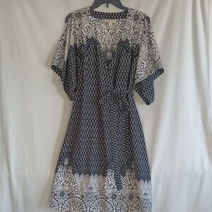 Jessica Simpson Navy and Cream Long Sleeve Maternity Dress